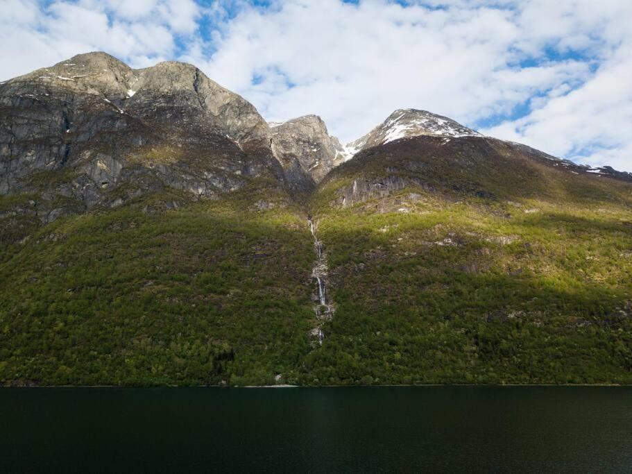Lake View Apartment, Oldedalen Stryn Esterno foto